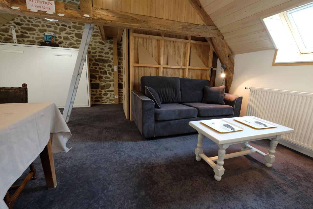 Le Logis De Mordreuc Apartamento Pleudihen-sur-Rance Exterior foto