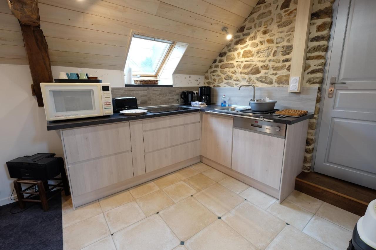 Le Logis De Mordreuc Apartamento Pleudihen-sur-Rance Exterior foto